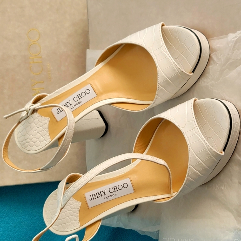 JIMMY CHOO SANDALS 💥